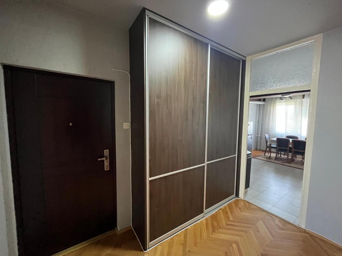 Mickitos Mm Apartment 斯科普里 外观 照片