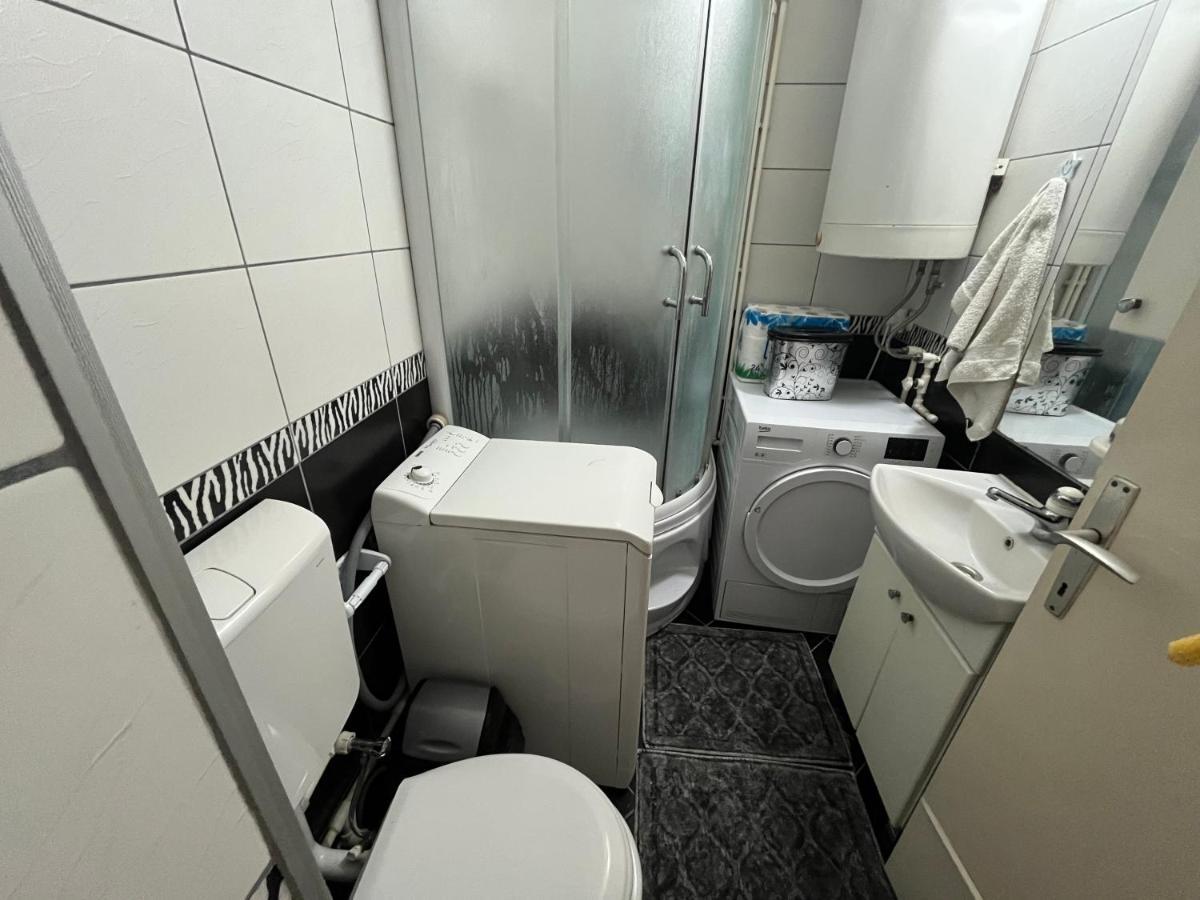 Mickitos Mm Apartment 斯科普里 外观 照片
